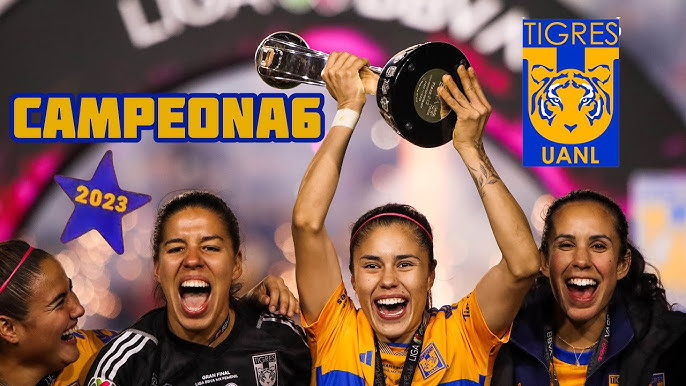 Jugadora de Tigres Femenil