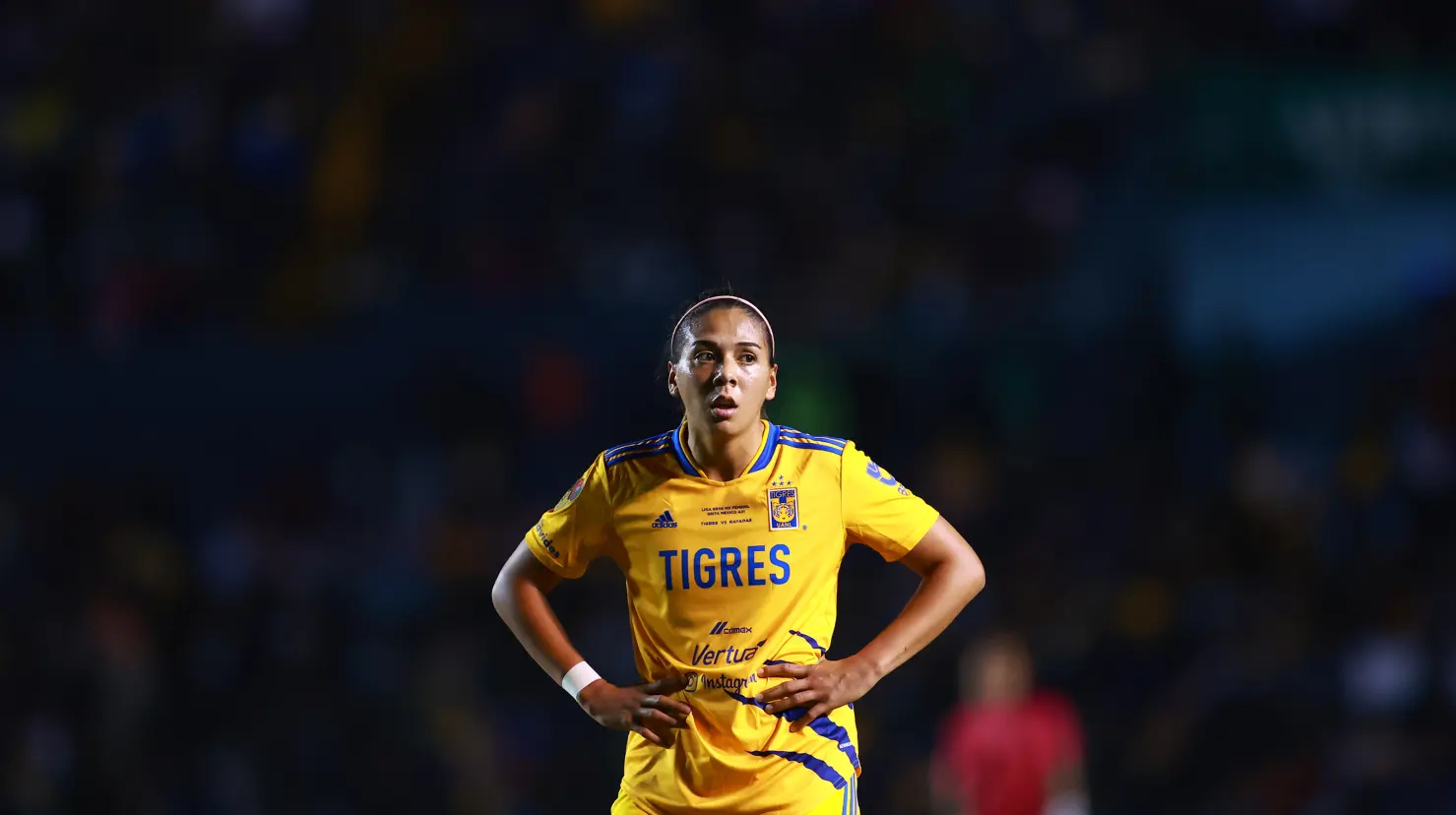 María Sánchez Tigres Femenil