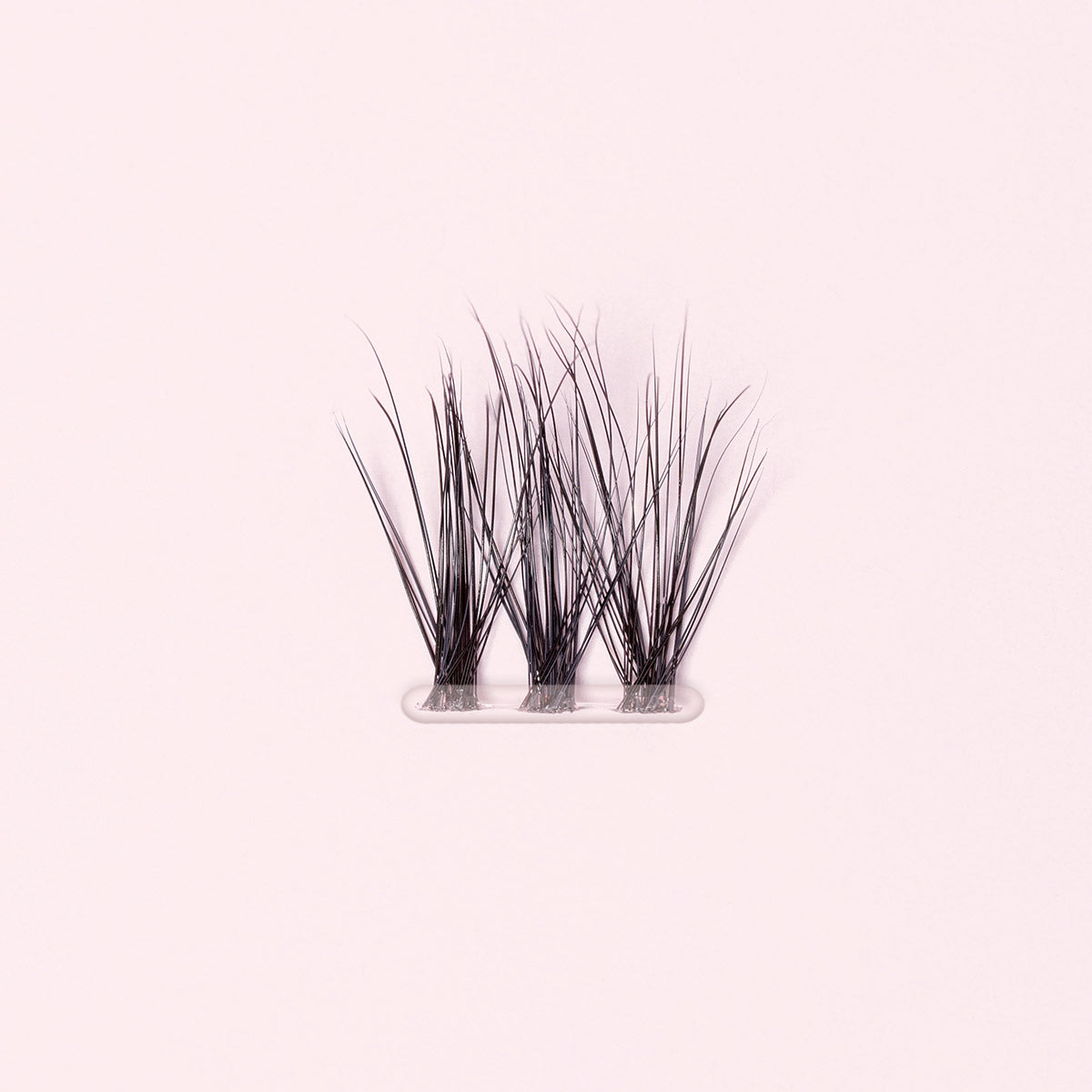 Night Out Press&Go ciuffetti ciglia finte senza colla effetto cat eye