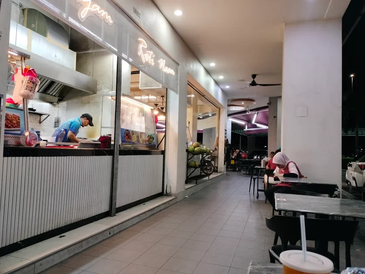 Devi's Corner storefront