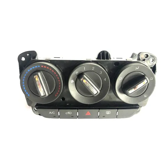 Панель управления климатом Chery Tiggo