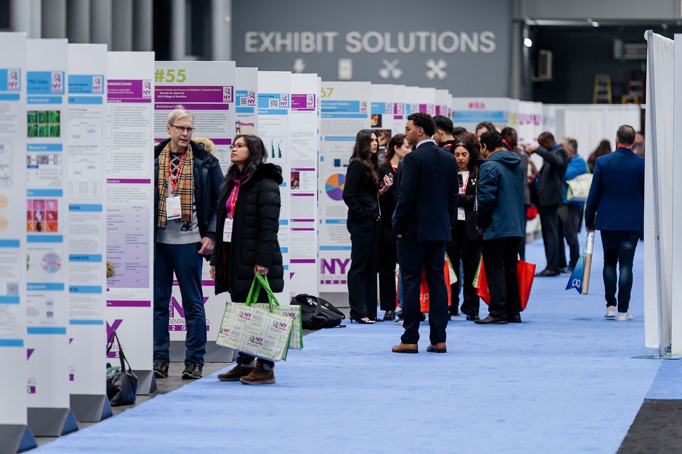 Painéis científicos em exposição dental